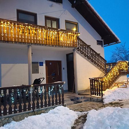 Apartman Plum Plitvice Drežnik Grad Eksteriør bilde